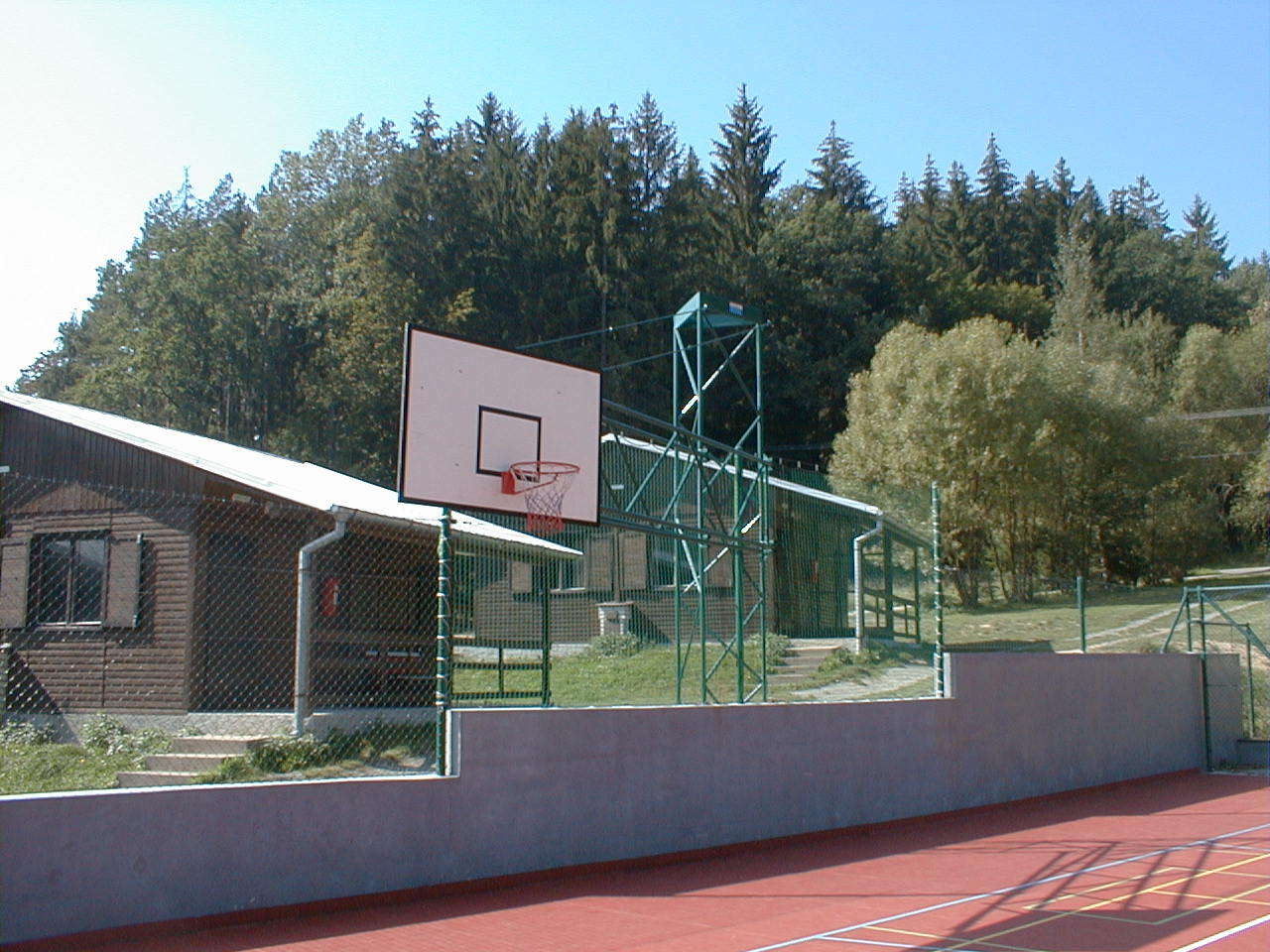 Basketbalová konštrukcia DOR-SPORT, priehradová, otočná, vys. 4500 mm